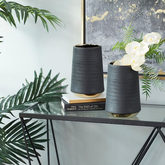 CosmoLiving by Cosmopolitan Set of 2 Black Porcelain Glam Vase, 5" x 8"